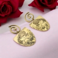 Kiss_earrings03.jpg