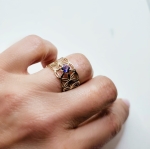 Złoty pierścień z  naturalnym ametystem, złoto 585