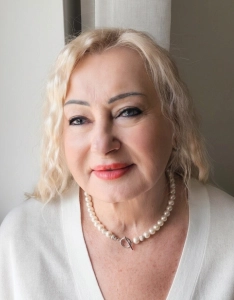 PEARLS 03- naszyjnik z naturalnymi perłami i srebrem