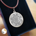 Srebrny wisior Shri Yantra, 30mm